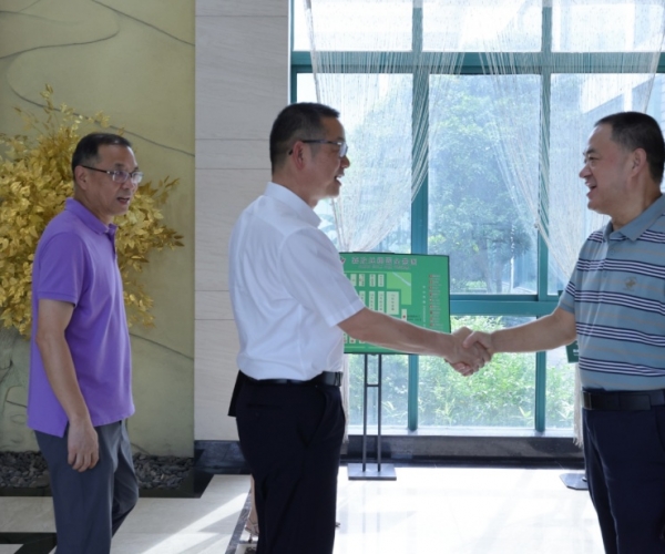 嘉興市秀洲區(qū)委書記徐鳴陽領導一行蒞臨調(diào)研